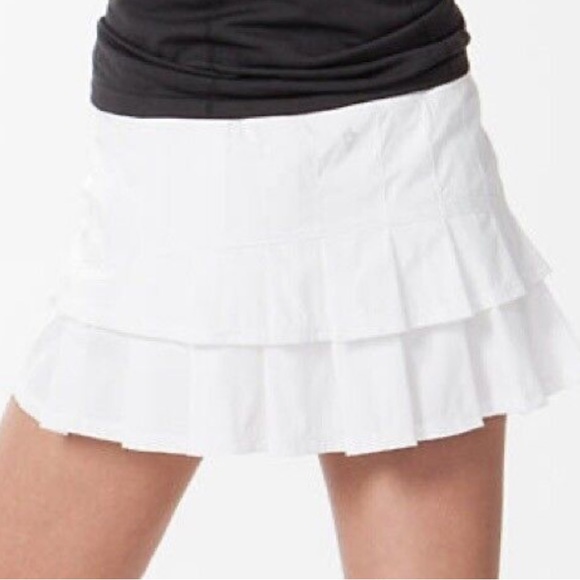 Ivivva set the pace skirt in white - size 4 - Picture 2 of 5